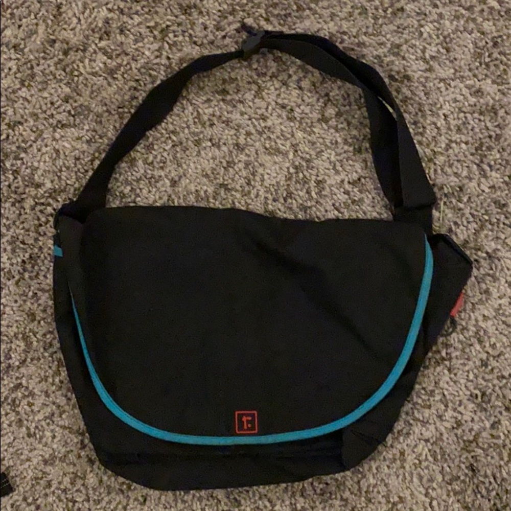 Rickshaw bag works messenger bag